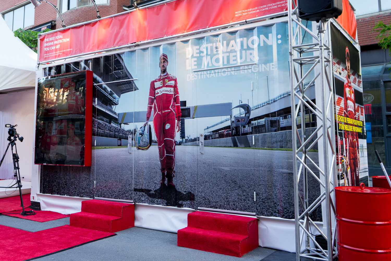 Dome container finish